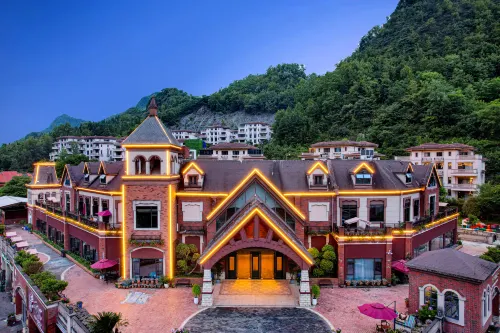 Liupanshui Pushan Fang Hotel (Normal College Meihua Mountain Scenic Area) - 바