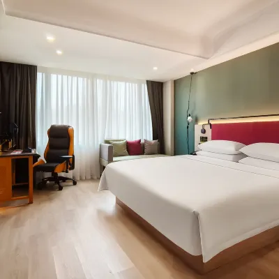 Jingfang E-Sports Hotel (Zhangzhou Changtai No.1 High School) Hotels near Zhangzhoudong Railway Station