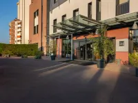 iH Hotels Milano Gioia Hotels near Ca' Granda Metro Station