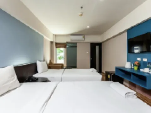 Chaba Inn Srinakarin Hoteles cerca de Ramkhamhaeng University Bang Na Campus
