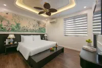 Royal Hotel - Vinhomes Ocean Park 3 Hotels in Van Lam