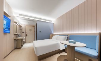 Hanting Shanghai Bund World Metro Station Hotel