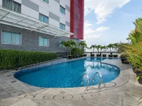 Grand Zuri Pekanbaru Hotels near Siak River