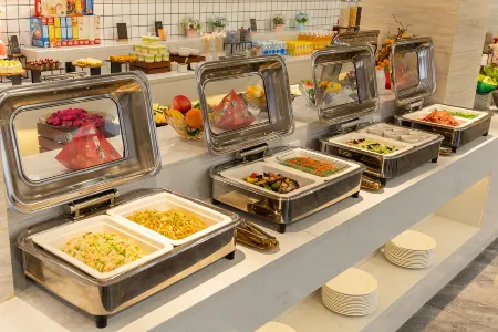 Weiduo Impression Hotel (Dazhonglou Branch, Tunxi Road Campus, Hefei University of Technology) Отели рядом с достопримечательностью «Anhui Technical College of Industry and Economy (West Area)»