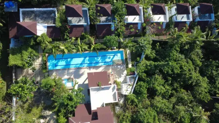 La Bonitovilla Отели рядом с достопримечательностью «Best Sunset Hermit Beach»