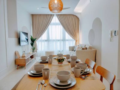 Delight Homestay Paradigm Residence