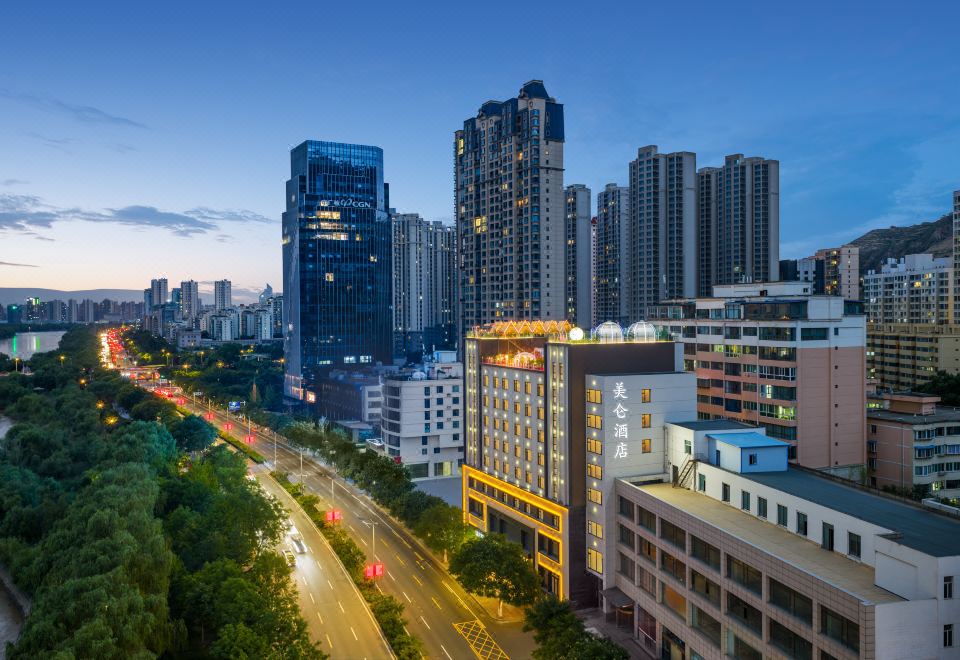 hotel overview picture