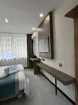 Yuexiang Light Luxury Hotel