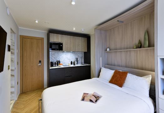 South Kensington Studios 외부 전경