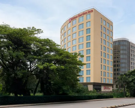 ヒルトン ガーデン イン ムンバイ インターナショナル エアポート ムンバイのホテル