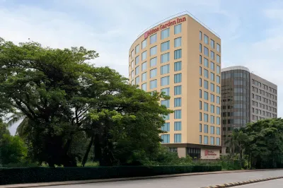 Hilton Garden Inn Mumbai International Airport Hotels near Bombay Convention & Exhibition Centre get no2