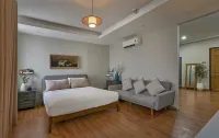COLE APARTMENT & HOTEL - balcony