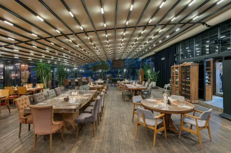 Doors Urla Hotel & Bungalows