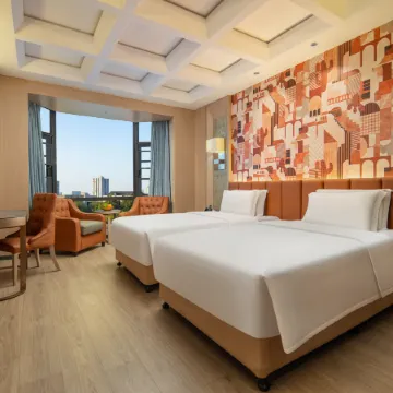 Yunqili Hotel (Chibi North Station)