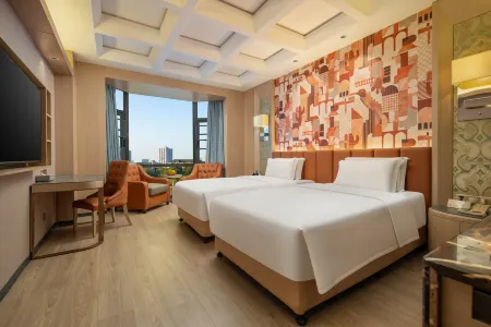 Yunqili Hotel (Chibi North Station)