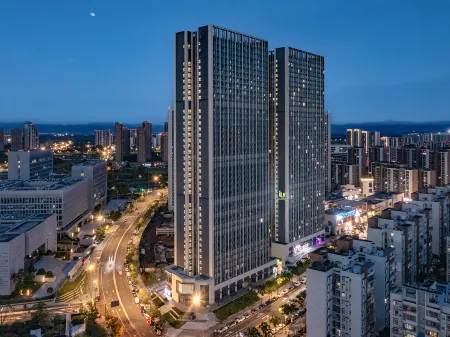 lU Hotel Tianfu Campus of Sichuan Cancer Hospital Отели рядом с достопримечательностью «A4X»