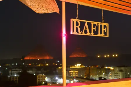 GEM Pyramids & Grand Museum View