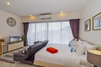 Chic Condo Karon by Resava