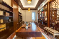Nanzhao Chinese Siheyuan Boutique Homestay (Weishan Ancient City Gongchen Tower)