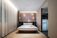 Zhuying Wanghe Garden Hotel (Luoyang Luoyi Ancient City Li Jing Gate Cross Street Branch） - Balkoner