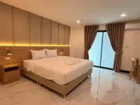 Day & Night Hotel Roi Et