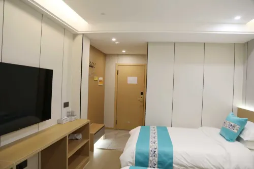 Lainingju Hotel (Maralbexi Taihe Plaza) - Bãi đậu xe