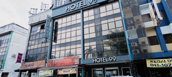 Sungai besi Hotel di Seri Kembangan