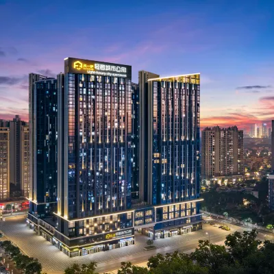 Fan Yi Light Luxury Urban Apartment (Foshan Shunlian Plaza Jinlong Metro Station Branch) Hotels near Bijiang Station