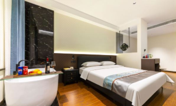 Pingyao Republic No.1 Homestay (See Pingyao Again Theater)