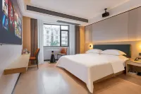 Yifeng Zhenpin Hotel (Lecong New World New Era Commercial City)