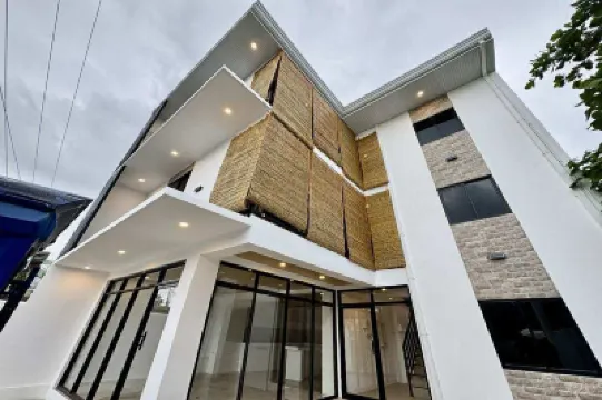 Eva's Guest House Hotels in 