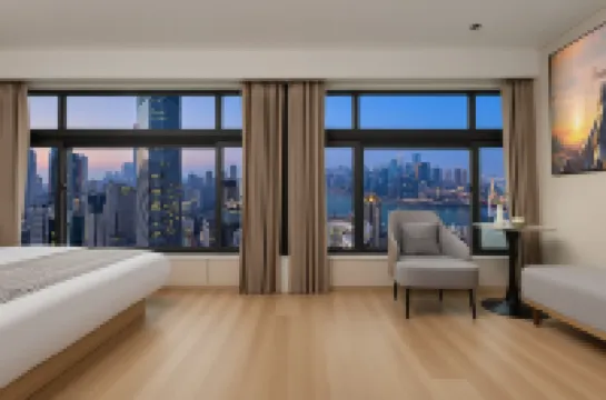 MT·高空江景美宿（重慶解放碑中心店）