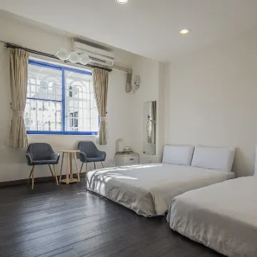 Meet Hostel Hotels in Donggang Town