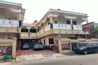 Mangkuyudan Hotel Solo - Balcony