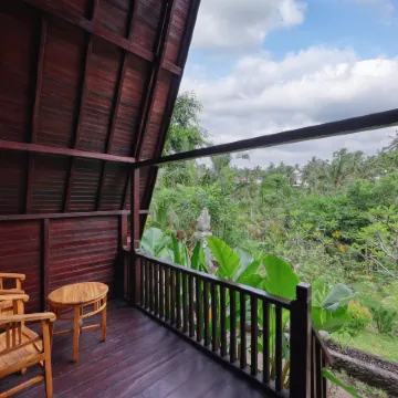 Kelingking Terrace Cottage Отели рядом с достопримечательностью «Пляж Келингкинг»