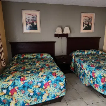 OYO Budget Inn Bartow Отели в г. Бартоу