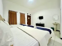 Nidra Living Guest House RedPartner Batu