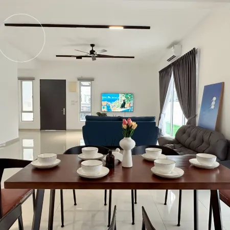 Kluang Gunung Lambak view Family Suites By MWM