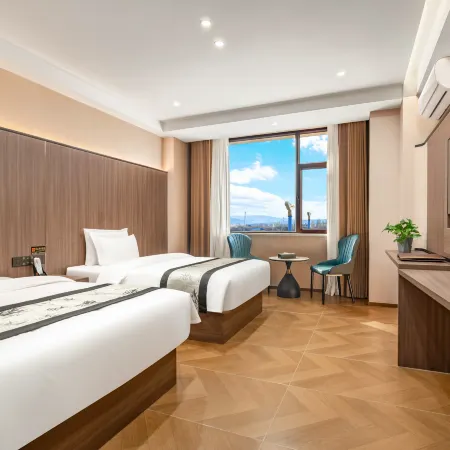 Urba Hotel (Tekes Bagua City Taiji Altar Branch)
