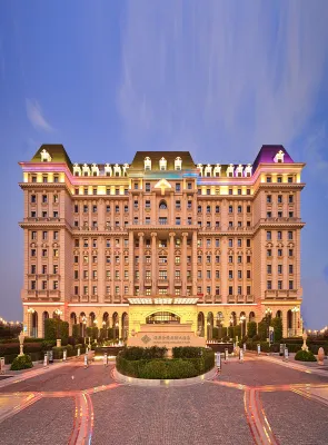 Taizhou Haiyan Jinling International Hotel - parking