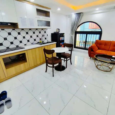25 House Ngoc Lam Отели рядом с достопримечательностью «Гиалам»