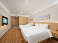 Xinyibai Hotel (Dandong Railwany Station&Yalu River Broken Bridge) Hotéis em Dandong