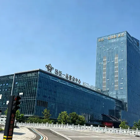 TOMSON RIVIERA HOTEL