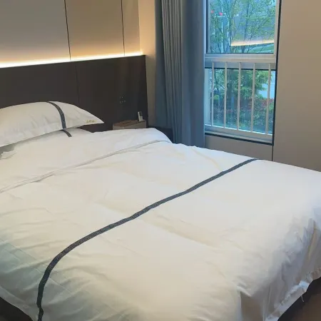 Shanwaishan Self-Service Hotel (Qishan Pingtian Lake Scenic Area)