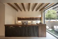 Yunyi Mountain Retreat · SOLACE | 360° Golden Mountain Sunshine · Panoramic Luxury Chinese Inn