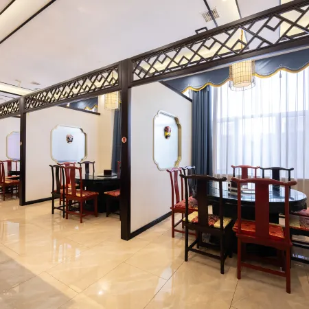 Panshi Yuehao Hotel