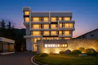 BRILLIANT RESORT XILING SNOW MOUNTAIN CHENGDU