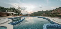 Alagon Ecolodge Nam Cat Tien - piscina