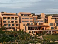 Weizhou Island Whale Sky Pool Sea View Hotel