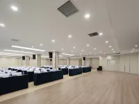 Meizhu Meishu Hotel (Xinyang Huaibin People's Government Branch) Hotels in Huaibin